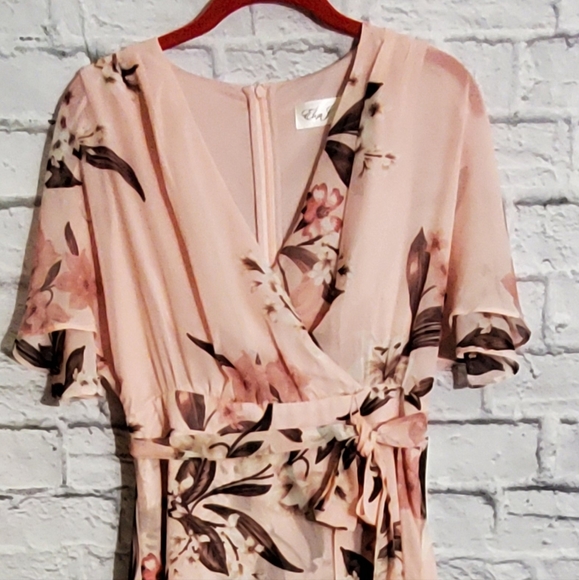 💝Eliza J Hi-Lo Blush Maxi Dress - Picture 3 of 14